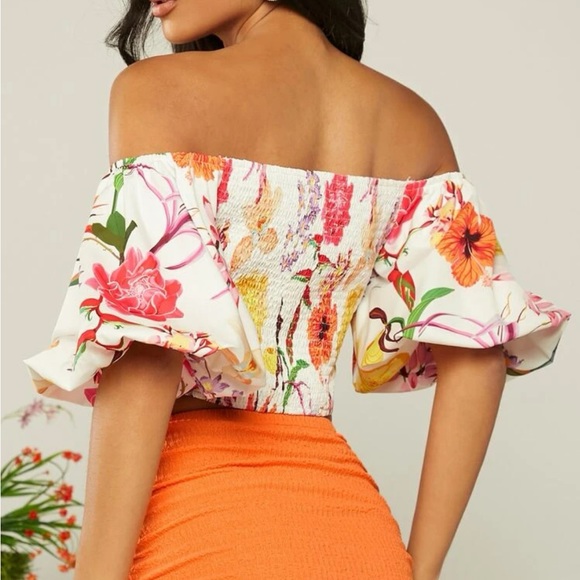 Boho floral print puff sleeve crop top - Picture 2 of 6